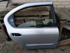 Porte arrière et accessoires Nissan MAXIMA QX