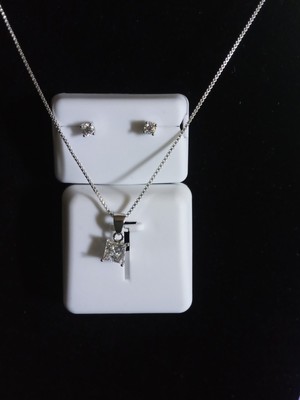 18'' Princess Cut 0,50ct Moissanit Solitär & 0,25ctw Mois Solitär Ohrstecker