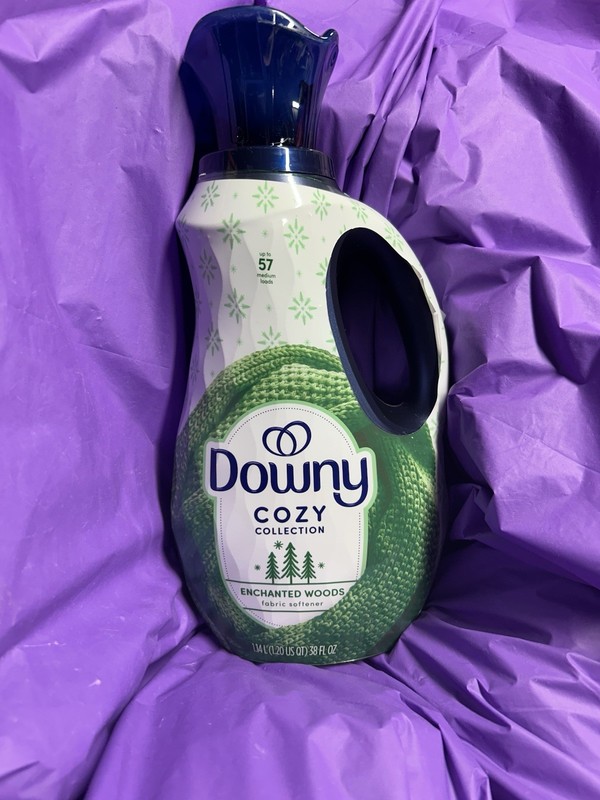 Downy Enchanted Woods Cozy Collection Liquid Fabric Softener, 38 Oz, HTF