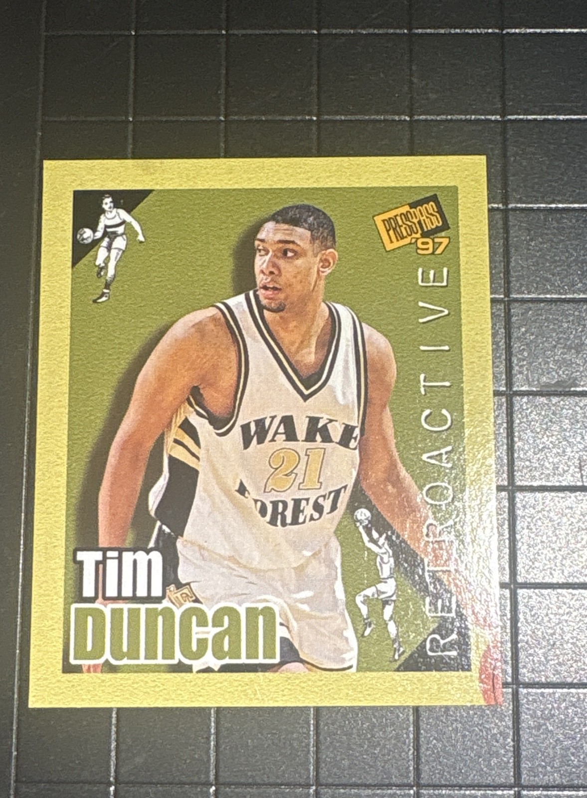 1997 Press Pass Double Threat - Retroactive Tim Duncan #1 (RC)