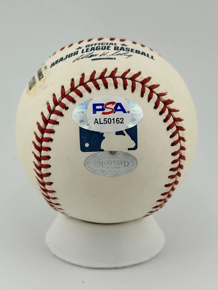 Robin Roberts Signed OML Baseball (HOF) ⚾ PSA / MLB / Mounted Memories - Image 2 of 4