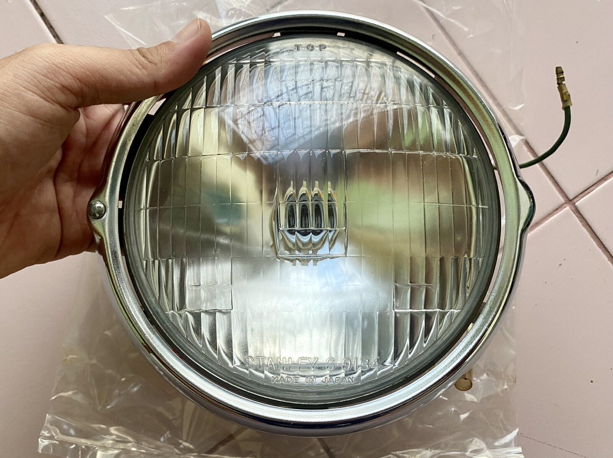 NOS JAPAN HONDA HEADLAMP STANLEY 6.0134 12V35/25W HM-11M-S (NO 
