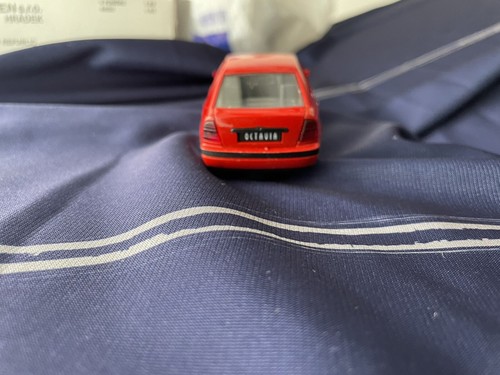 1:43 SKODA OCTAVIA COMBI - KADEN 1/43 - Foto 5 di 5