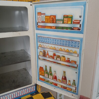 Vintage Wolverine Metal Kitchen Set Stove Refrigerator Toy # 575