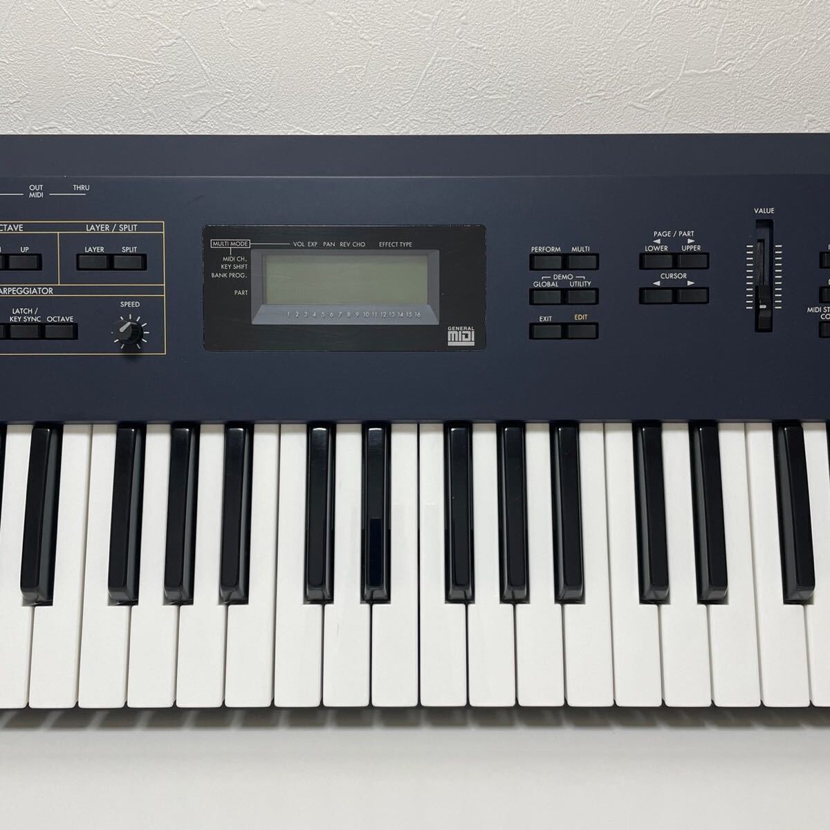 KORG N5EX シンセサイザー 本体 Korg N5/N5EX - Beautiful Ambeint/Electronic Sounds - YouTube