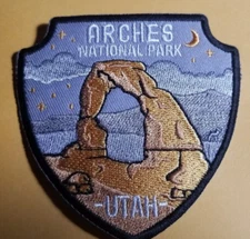 ARCHES UTAH NATIONAL PARK Embroidered Patch approx 3.5x3.5"