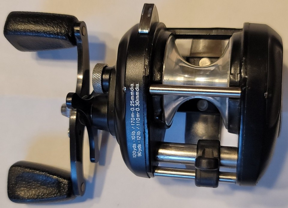 Moulinet de Pêche Baitcasting 7.2: 1 Moulinet de Pêche Baitcaster avec