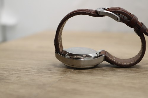 WENGER WOMEN'S SMT DESIGN WATCH BROWN LEATHER SWISS 093.0462 DAY NEW BATT - Picture 6 of 6