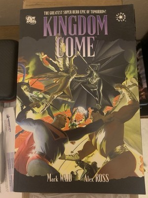 DC Comics Kingdom Come Graphic Novel Mark Waid Alex Ross
