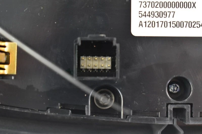 2016-2018 Buick Envision Ac Heater Temperature Control front, w/o ventilated sea - Image 4 of 4