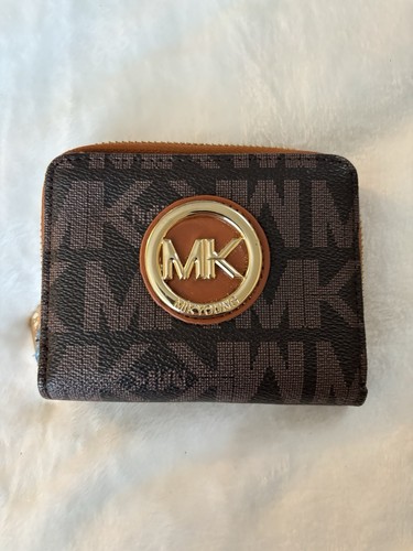 Mik Young Wallet Brown