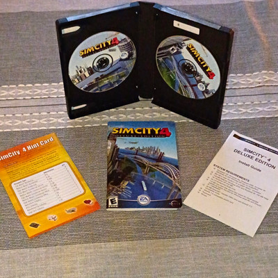 EA Games SimCity 4 Deluxe Edition PC Game CD for Windows 2-Disc w/ Guide CIB
