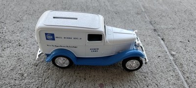 Vintage ERTL 1932 Ford Delivery Van MAIL BOXES ETC. Bank w/Key, New-wo-Box!
