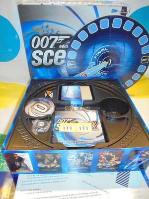 007 James Bond Scene It?  -DVD Board Game - Open But UNUSED  (Y111)