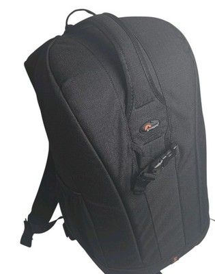 Lowepro Flipside 300 Camera Backpack Black Original. Missing Dividers Never Used