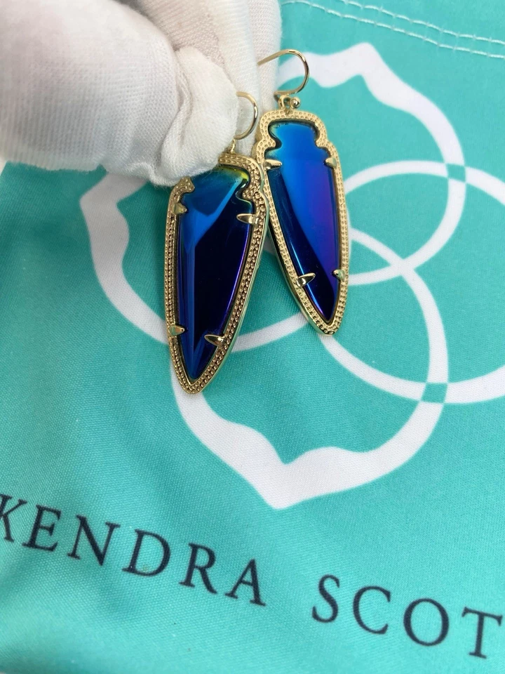Kendra Scott Skylar Earrings Gold Arrowhead Blue Iridescent Reversible Black - Image 3 of 4