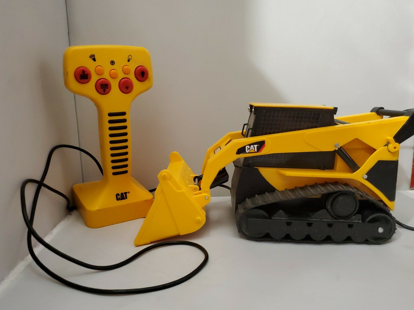 rc track loader