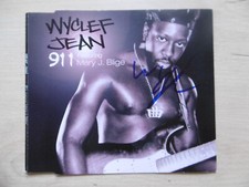 Wyclef Jean "The Fugees" autograph signed CD cover "911"
