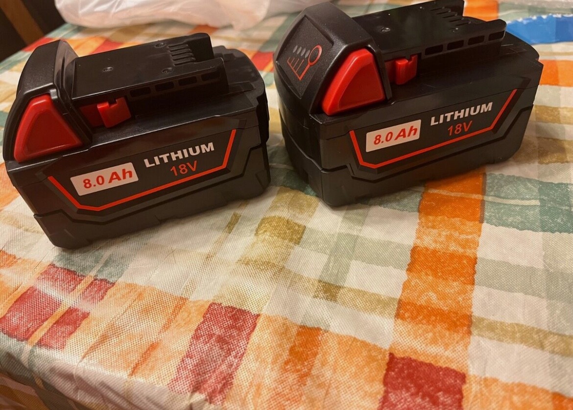 Milwaukee M18 8.0Ah Lithium Battery 2-Pack High Capacity Power Tool Kit