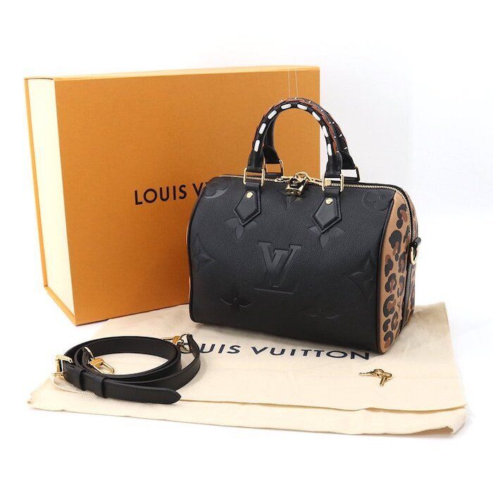 Louis Vuitton Wild at Heart Speedy Bandouliere