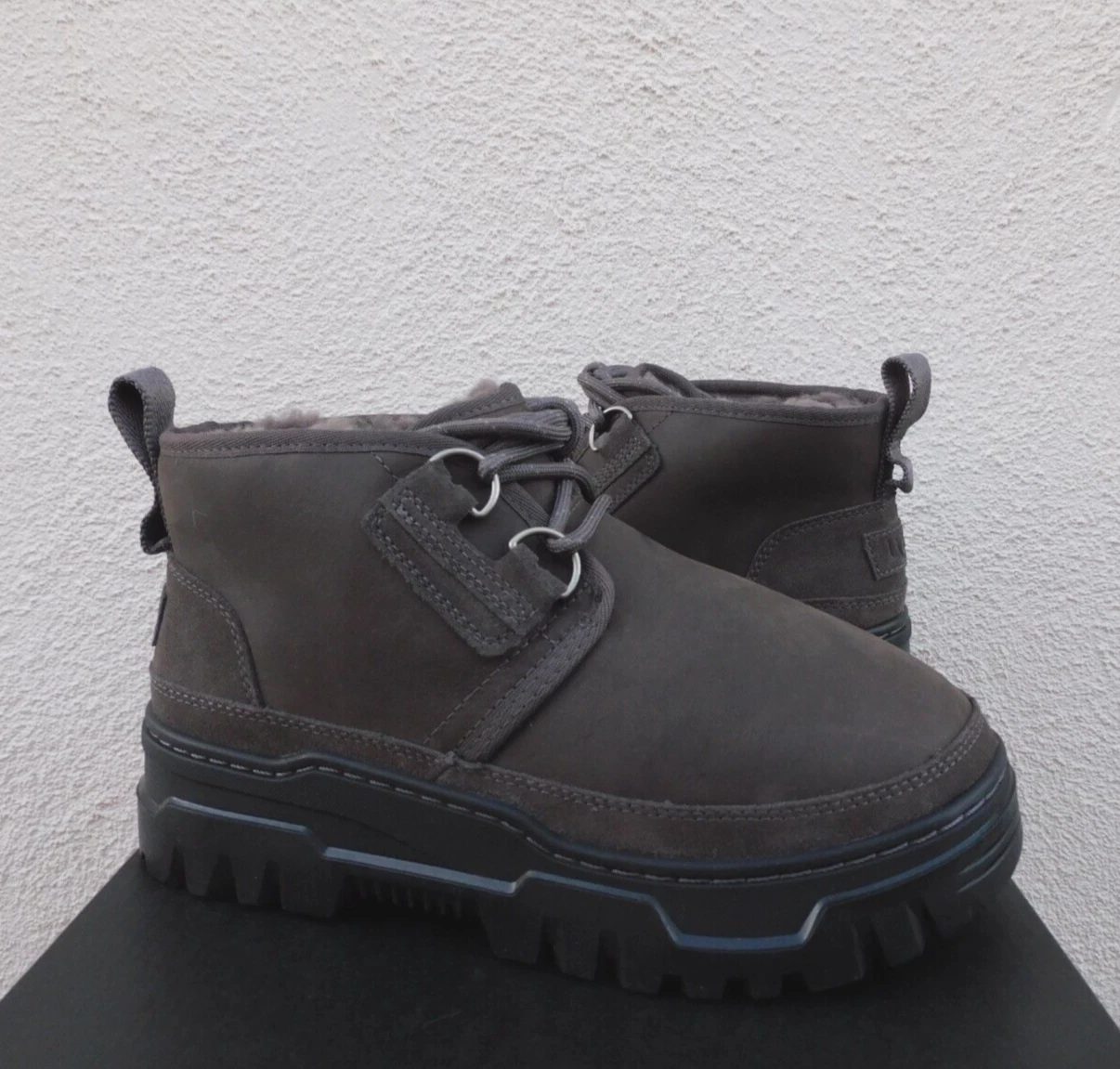 UGG NEUMEL TRAILGAZER WATERPROOF LEATHER/ WOOL BOOTS, MEN US 7/ EUR 40 ~NIB