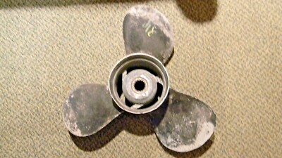 MerCruiser Marine Prop- 21 Pitch- 3 Blade - 18 65992 21  -  Used