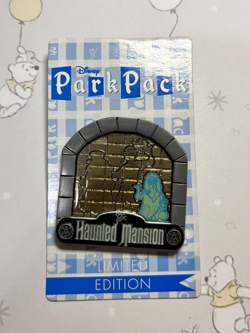 US DisneyStore LE750 2015 Park Pack Pin Haunted Mansion Gus Hitchhiking Ghost
