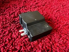 BMW F30 F36 F32 F48 F39 FUEL PUMP RELAY CONTROL UNIT MODULE OEM 56K