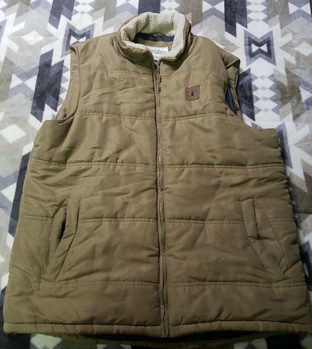 Mens Field and Stream Puffer Beige 