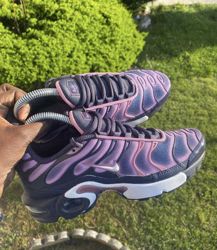 Nike Air Max Plus Tn 'Gridiron Grey/Pink' Kids Sneaker