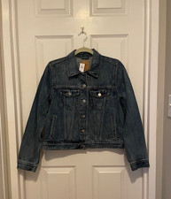 GAP Icon Denim Jacket Medium Wash Women  s Size M New with Tags 797118