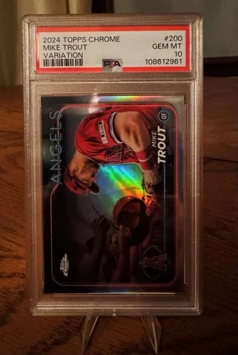 2024 Topps Chrome - Image Variation Mike Trout #200 Signing For Fans PSA 10