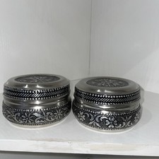 Silberfarbene METALL SCHMUCK/SCHMUCKTOPFE mit DECKEL (Blumendekor) 2