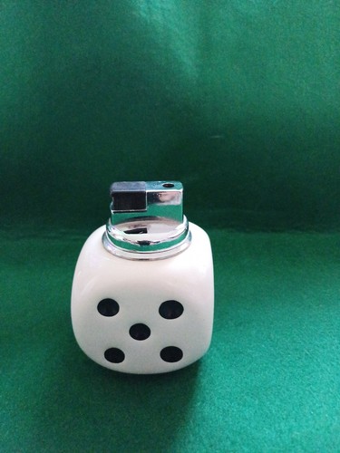 Rare Vintage Dice,Gas Table Lighter in Working Order - Picture 2 of 9