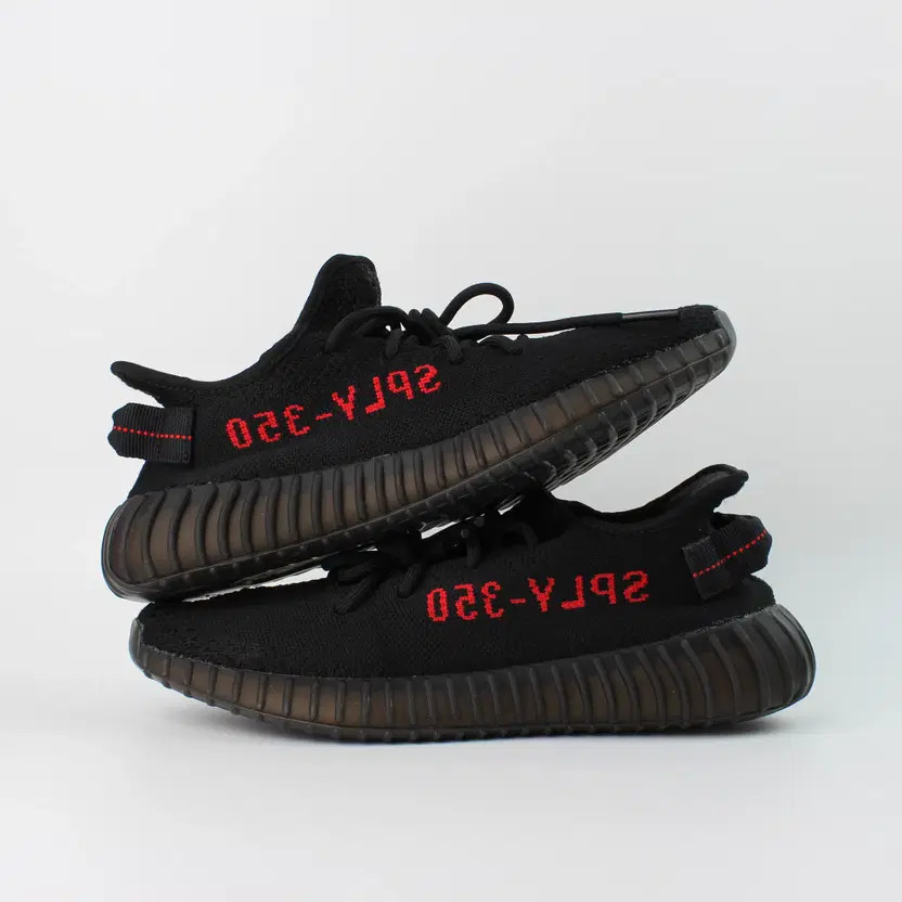 Adidas Yeezy Boost 350 V2 Black Red Sneakers - Size 265, 2020 Model, Used thumbnail 2