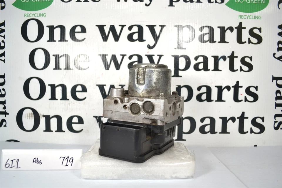 Módulo de control bomba de freno antibloqueo ABS Honda Fit 2007-2008 SLNA0 OEM 6i1 719 Foto 3 de 4