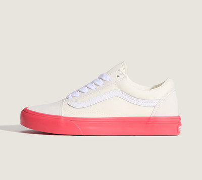 Vans Classics Old Skool in weiß und rot