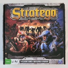 Stratego Board Game Spin Master Complete Battlefield Strategy Game 2010