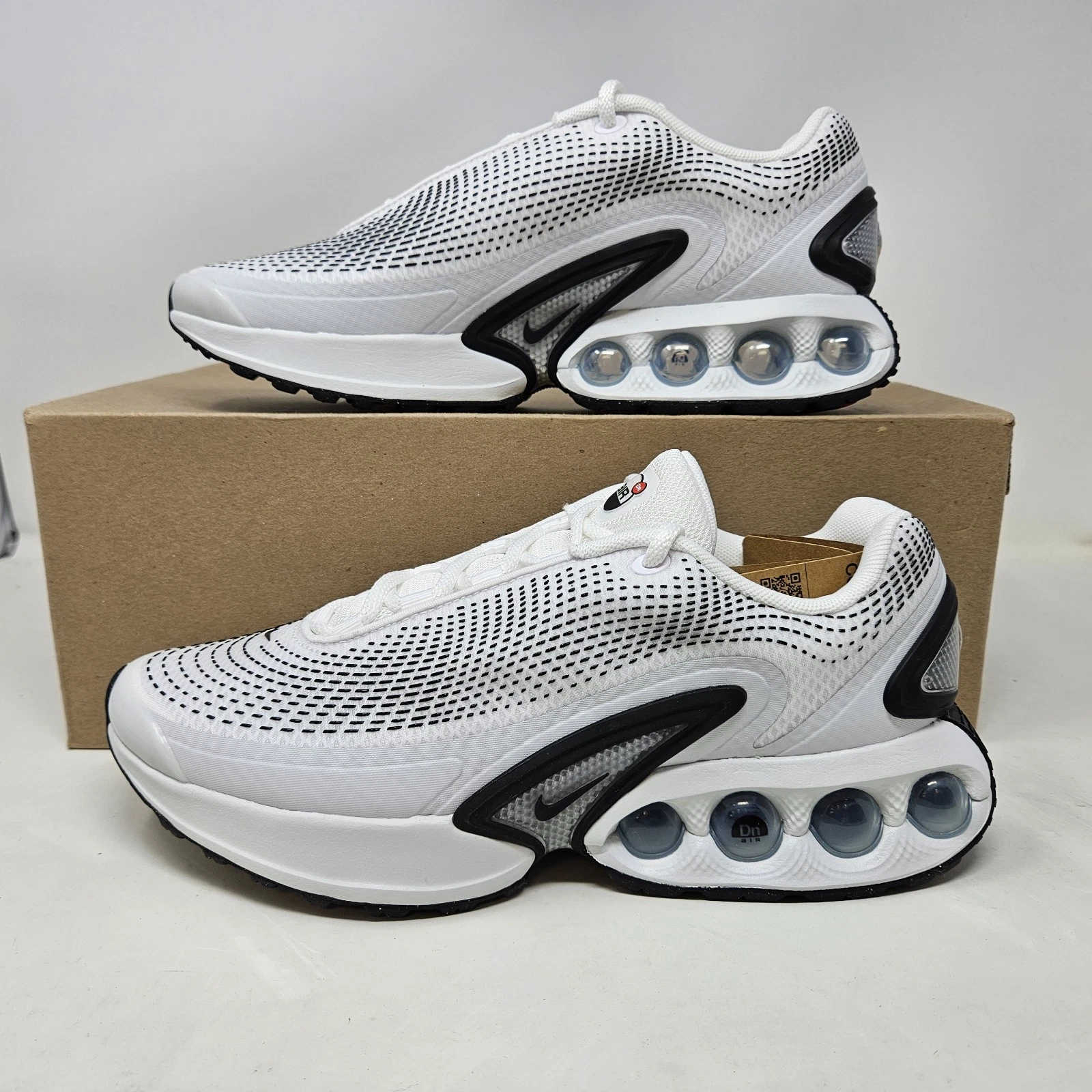 Nike Air Max DN 'White Black' Comfy Athletic Shoes / DV3337 103 - Men's Size 8