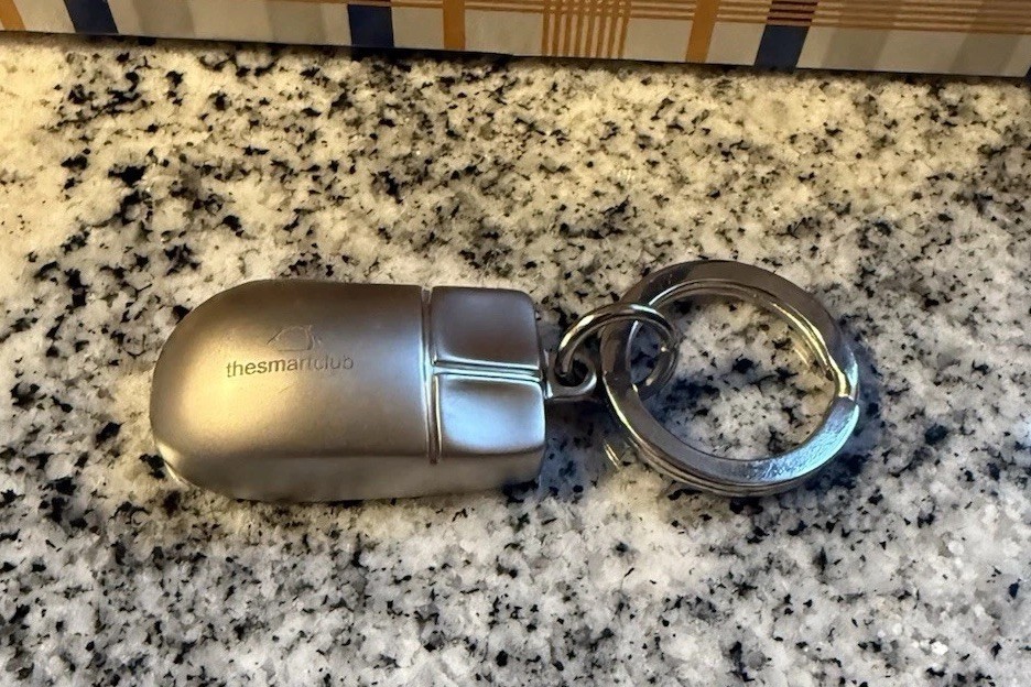 Computer Mouse Key Chain Laptop Key Ring Charm Sm… - image 1