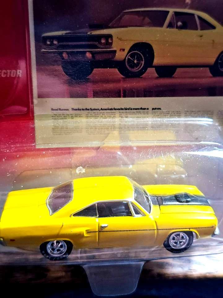 MOC Johnny Lightning Ad Rods 1970 Plymouth Road Runner Yellow w/Black Interior - Image 3 of 4
