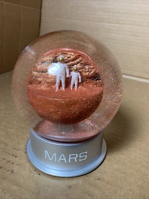 HUMANGO, Inc planet Mars Dust Snow Globe Sand Space Astronauts Astronomy NASA