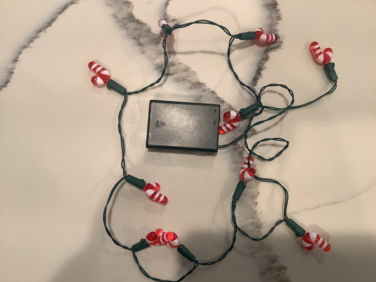 PHILIPS CANDY CANE CHRISTMAS LIGHTS BATTERY OPERATED LED INDOOR 10