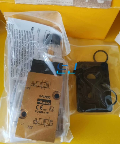 Brand New Parker 341N05 Pneumatic Valve 341N05