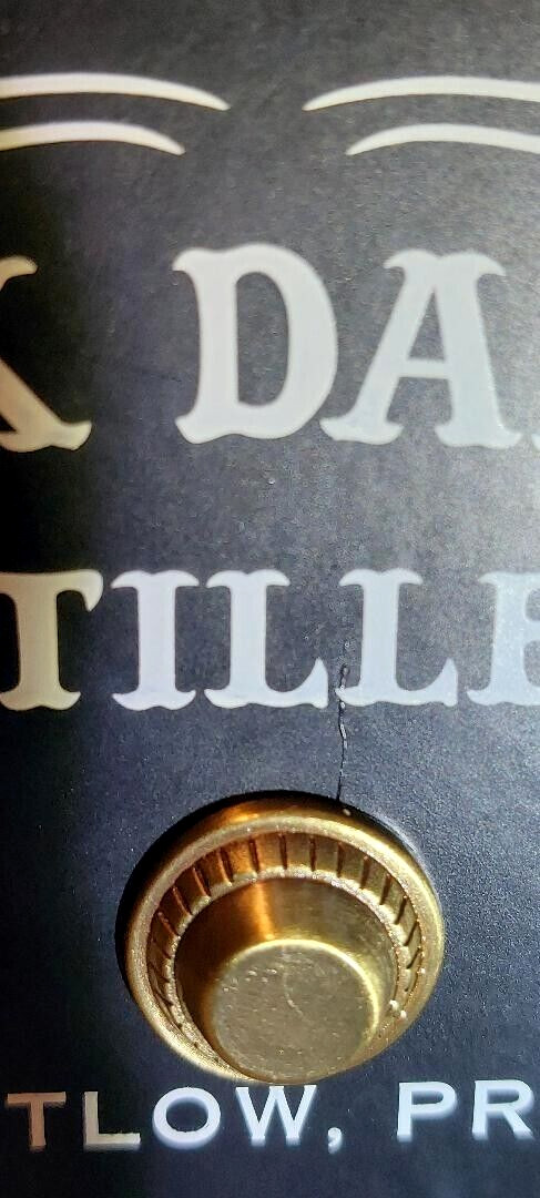 JACK DANIELS OFFICE SAFE -- Limited Replica Piggy BANK -- -- NEW in BOX with COA