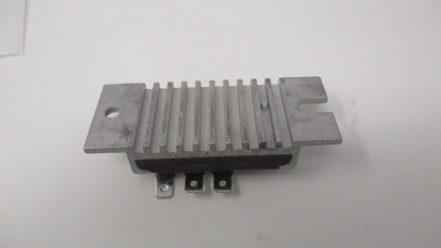 Spannungsregler Gleichrichter 21066-7011 Für Kawasaki Motorsägen & Kleingeräte - Ersatzteil, 15/20A