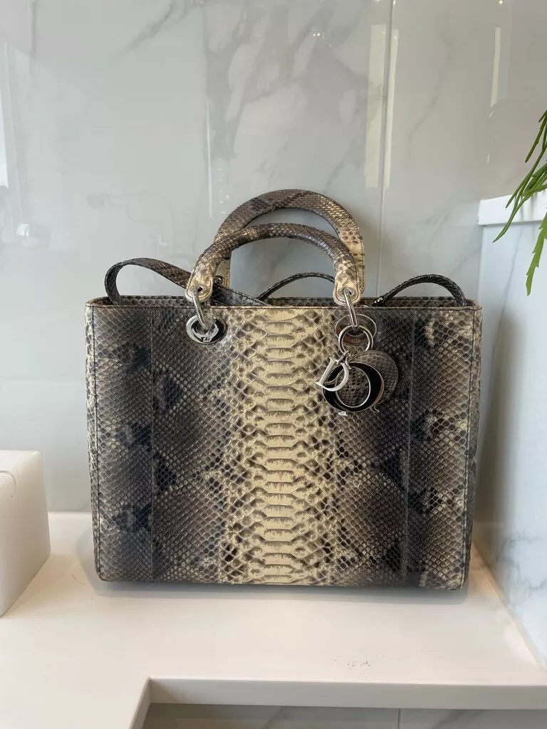 Grand sac à main Christian Dior Lady Dior peau de python 26x32x12cm