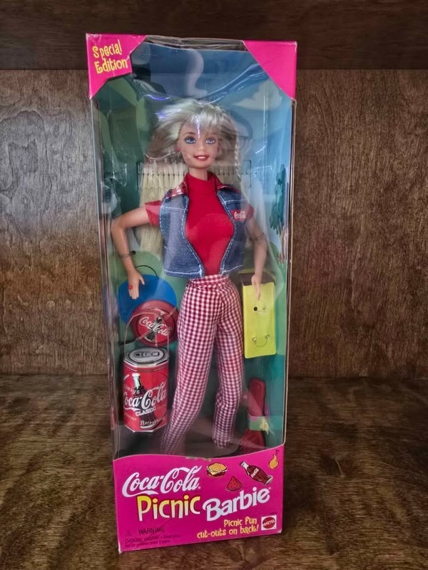 Vintage 1997 Mattel Coca-Cola Picnic Barbie Doll Special Edition #19629 NIB NRFB