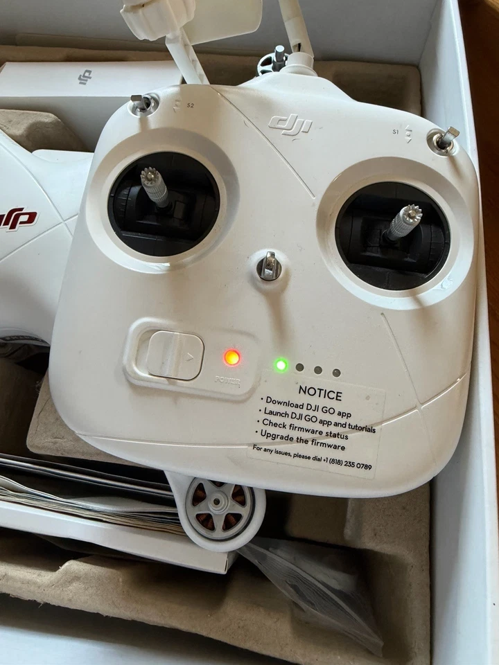 DJI Phantom 3 Standard Quadcopter Camera Drone W/Remote-SOLD AS IS - Image 3 of 4
