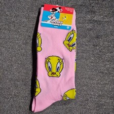 Looney Tunes Tweety Bird Pink Crew Socks Womens Shoe Size 6.5-12 New NWT